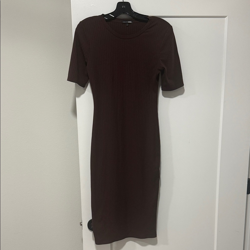 Fashion Nova Brown Ribbed Dress
